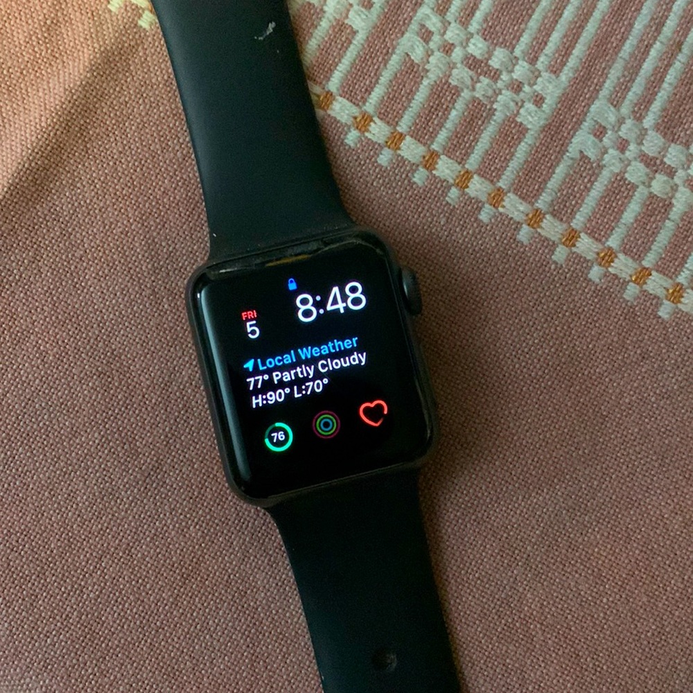 Apple Watch Series 3 GPS with Charger *PLEASE READ DESCRIPTION*